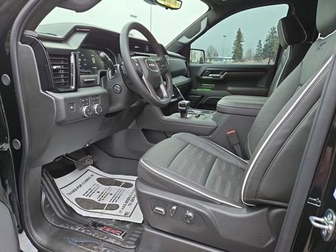New 2026 GMC Sierra 1500 AT4X image 2