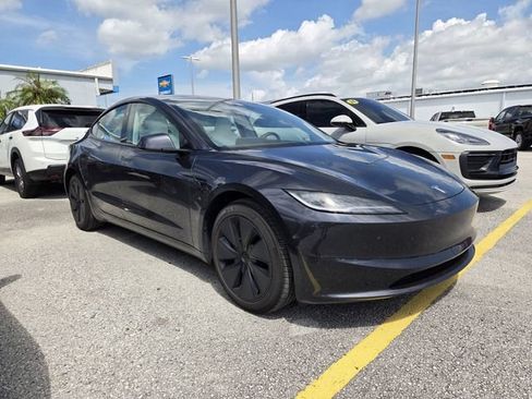 Used 2025 Tesla Model 3 Long Range RWD image 1
