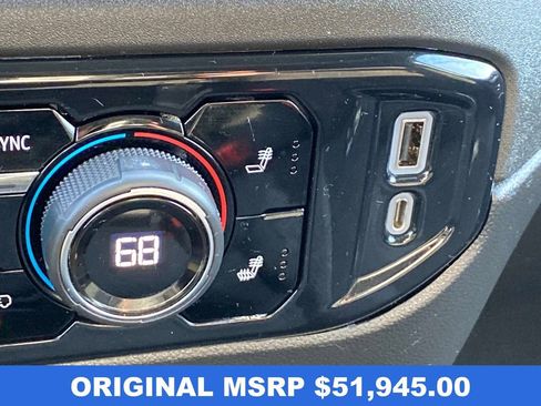 Used 2022 Chevrolet Silverado 1500 LT image 30