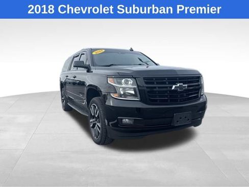 Used 2018 Chevrolet Suburban Premier image 2