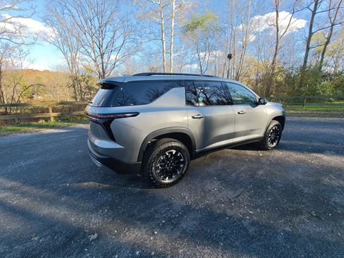 New 2026 Chevrolet Traverse Z71 w/ Driver Confidence Package image 8