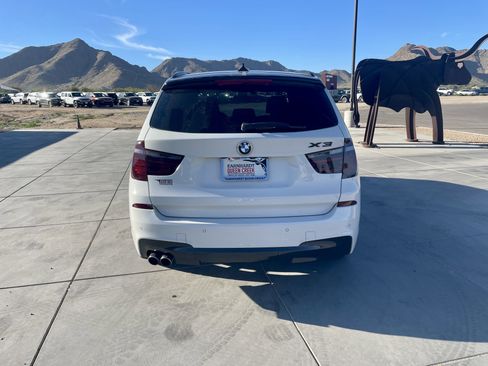 Used 2016 BMW X3 xDrive28i image 4