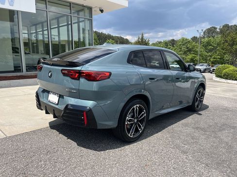 New 2026 BMW X2 xDrive28i w/ M Sport Package AWD/4WD image 8