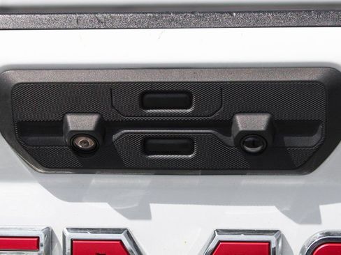 Used 2020 GMC Sierra 2500 AT4 w/ AT4 Premium Package image 46