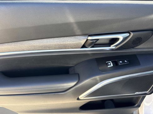 Used 2022 Kia Telluride SX w/ SX Prestige Package image 20