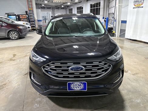 Used 2020 Ford Edge SEL w/ Convenience Package image 3