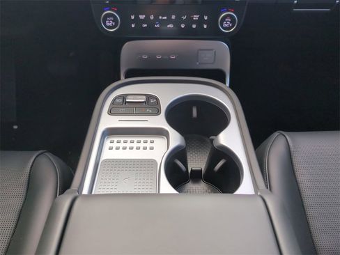 New 2026 Hyundai Ioniq 9 SEL image 23