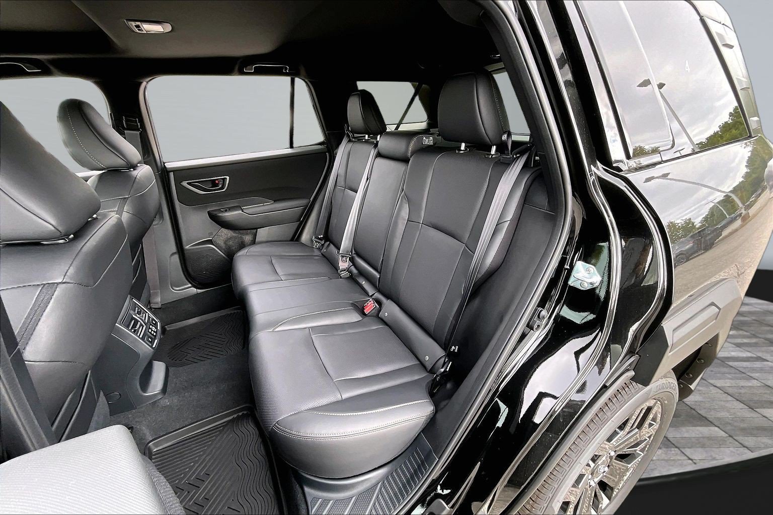 New 2026 Subaru Outback Limited XT AWD/4WD image 10