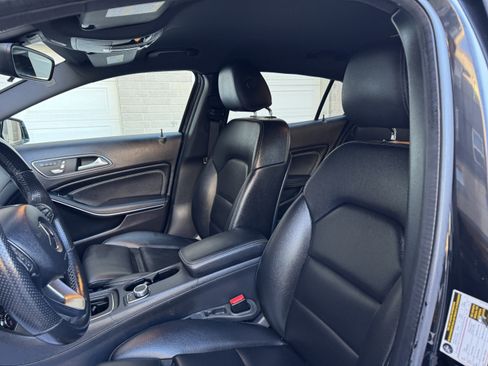 Used 2019 Mercedes-Benz GLA 250 image 17