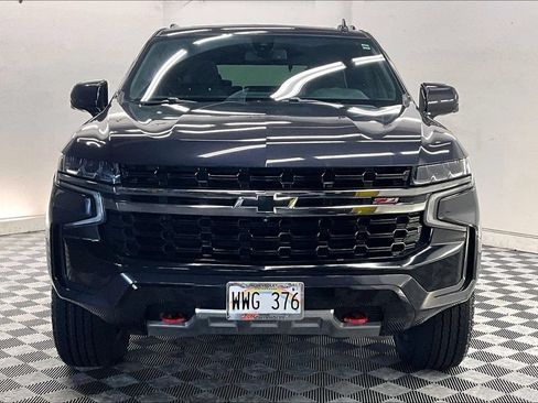 Used 2022 Chevrolet Tahoe Z71 w/ Luxury Package AWD/4WD image 2
