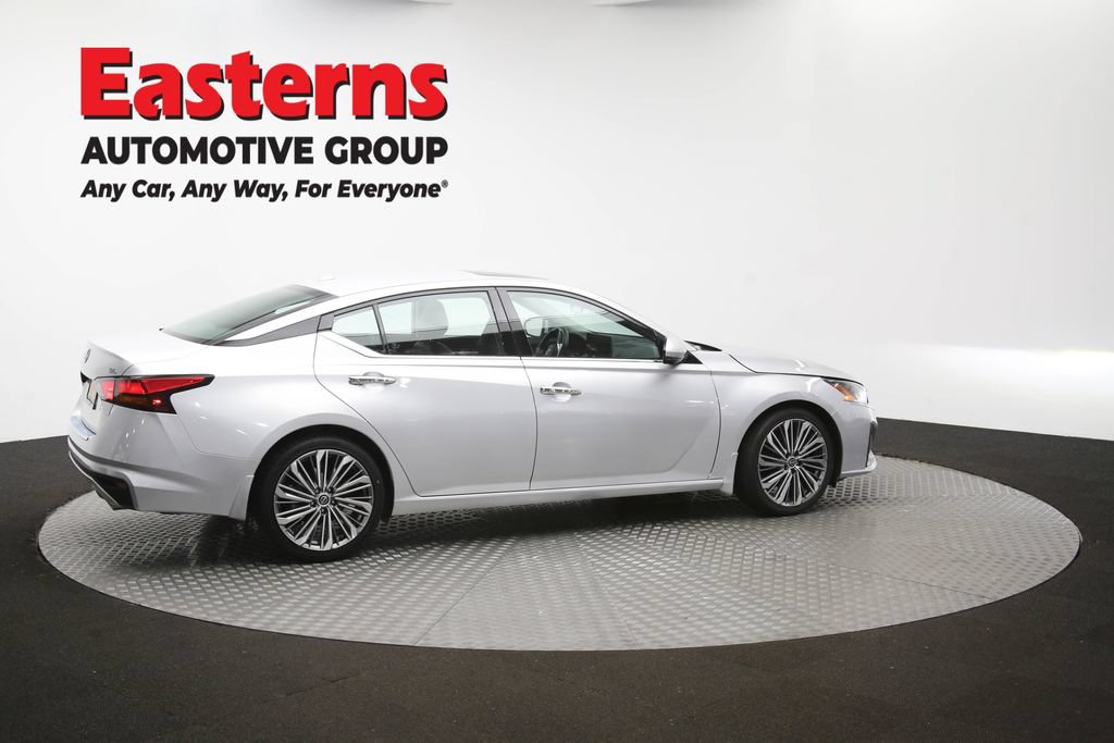 Used 2023 Nissan Altima 2.5 SL FWD image 46