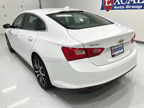 Used 2018 Chevrolet Malibu LT w/ Driver Confidence Package image 13