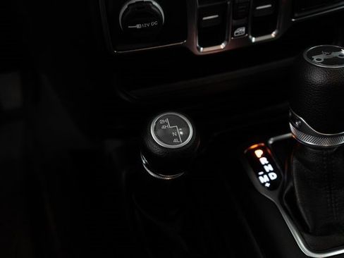 Used 2020 Jeep Wrangler Unlimited Sport S image 26