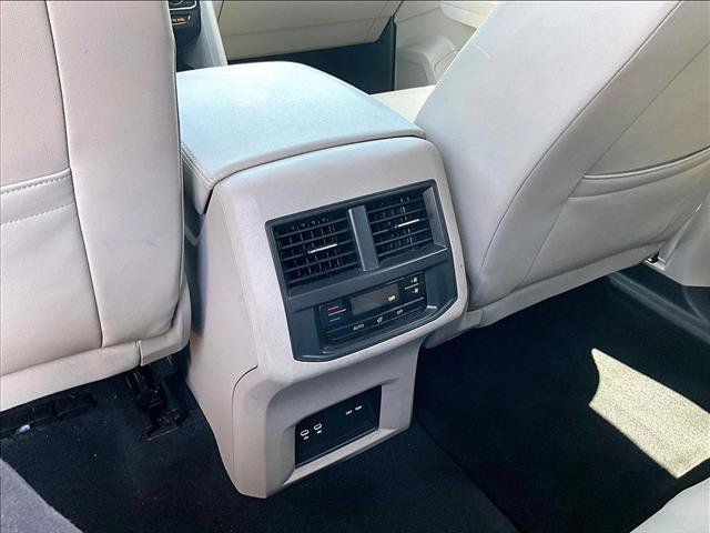 Used 2023 Volkswagen Atlas SE FWD image 23