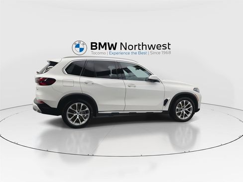 New 2026 BMW X5 xDrive40i image 4