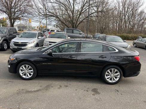 Used 2025 Chevrolet Malibu LT image 7