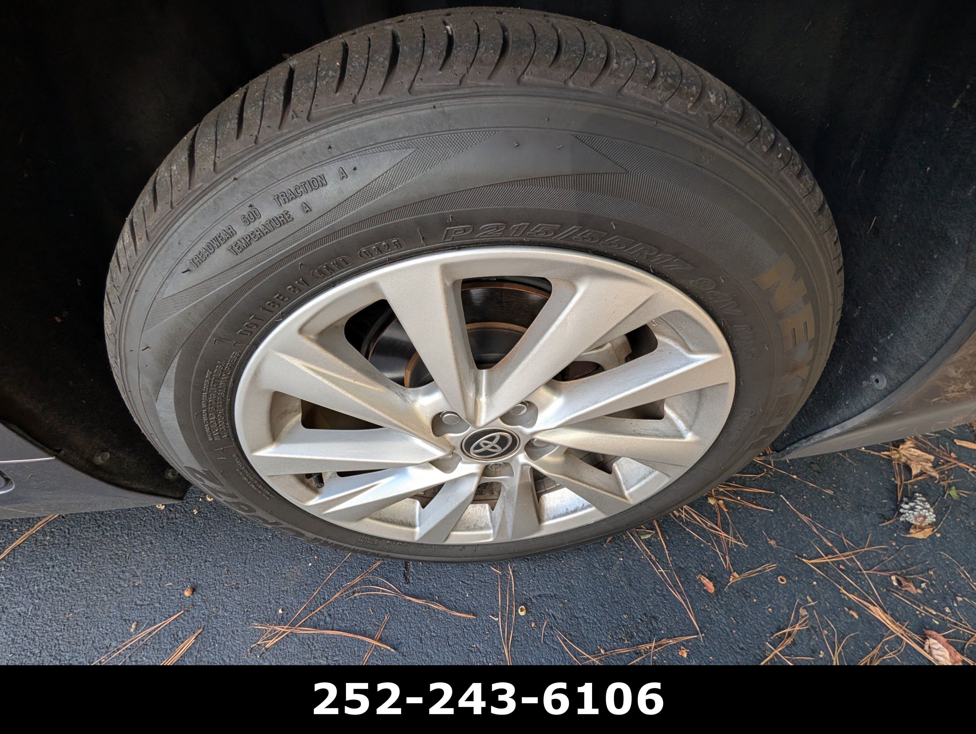 Used 2023 Toyota Camry LE FWD image 9