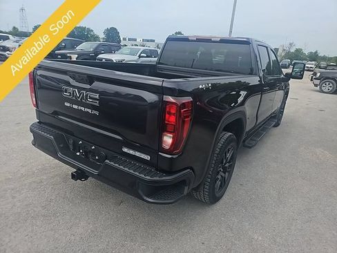 Used 2022 GMC Sierra 1500 Elevation w/ Max Trailering Package AWD/4WD image 4