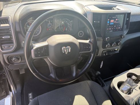 Used 2024 RAM 2500 Tradesman w/ Chrome Appearance Group image 16