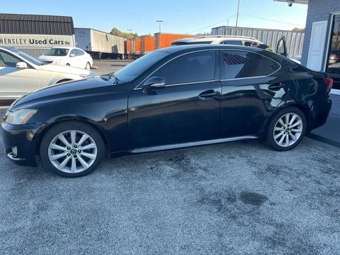 Used 2010 Lexus IS 250 image 2