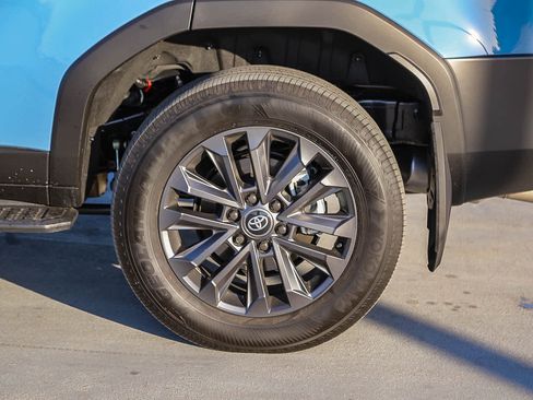 Certified 2026 Toyota Land Cruiser w/ Premium Package AWD/4WD image 12