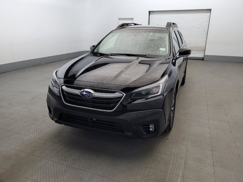 Used 2020 Subaru Outback Premium image 15