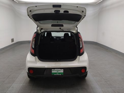 Used 2019 Kia Soul FWD image 29