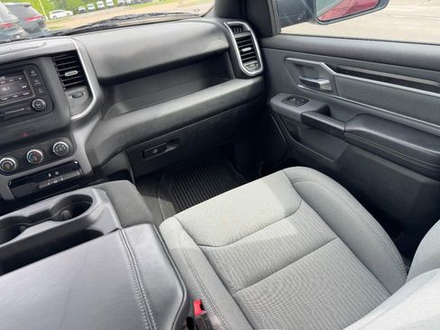 Used 2022 RAM 1500 Big Horn AWD/4WD image 18