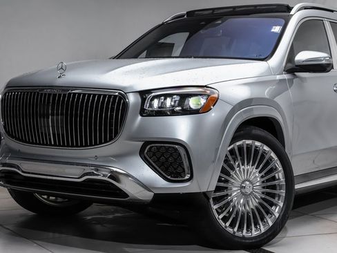 New 2026 Mercedes-Benz Maybach GLS 600 Maybach GLS 600 image 2