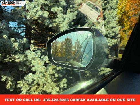 Used 2020 Land Rover Range Rover Velar R-Dynamic S image 25