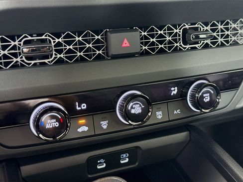 New 2025 Honda Accord LX image 16