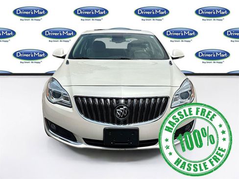 Used 2015 Buick Regal Premium w/ Experience Buick Package AWD/4WD image 2