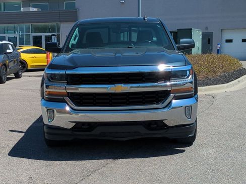 Used 2018 Chevrolet Silverado 1500 LT w/ True North Edition AWD/4WD image 3