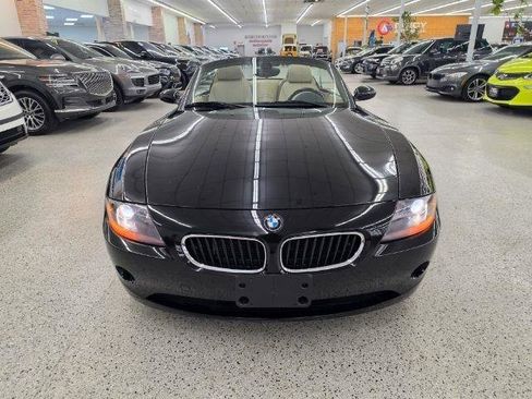 Used 2005 BMW Z4 2.5i RWD image 8
