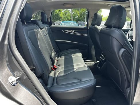 Certified 2023 Lincoln Nautilus Reserve AWD/4WD image 37