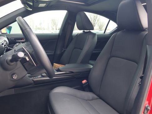 Used 2023 Lexus IS 300 w/ Premium Package image 34