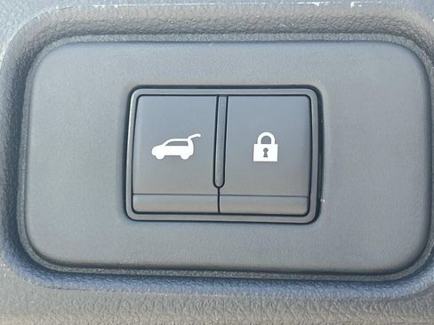 New 2026 Nissan Pathfinder Platinum w/ Lighting Package AWD/4WD image 13