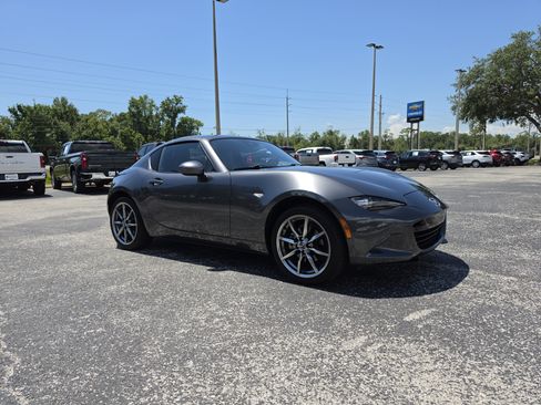 Used 2023 MAZDA MX-5 Miata Grand Touring RWD image 2