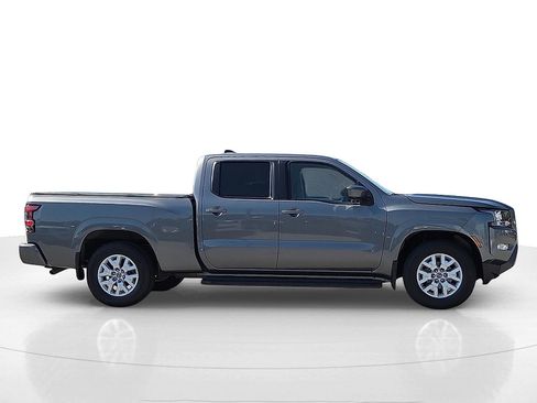 Used 2022 Nissan Frontier SV w/ Technology Package image 6