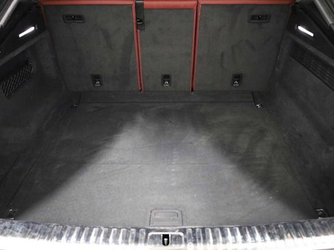 Used 2023 Audi SQ8 Prestige image 38