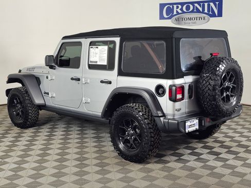 Used 2024 Jeep Wrangler Unlimited Sport AWD/4WD image 30