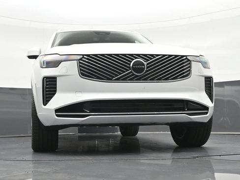 New 2026 Volvo XC90 T8 Core AWD/4WD image 23
