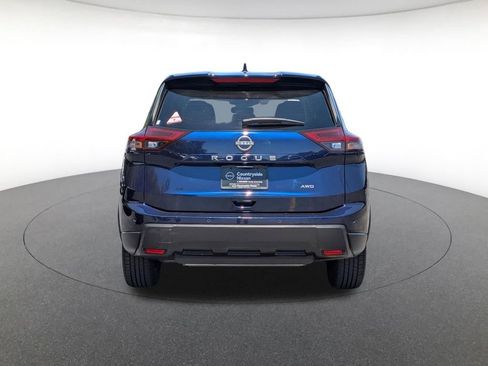Used 2025 Nissan Rogue SV AWD/4WD image 7