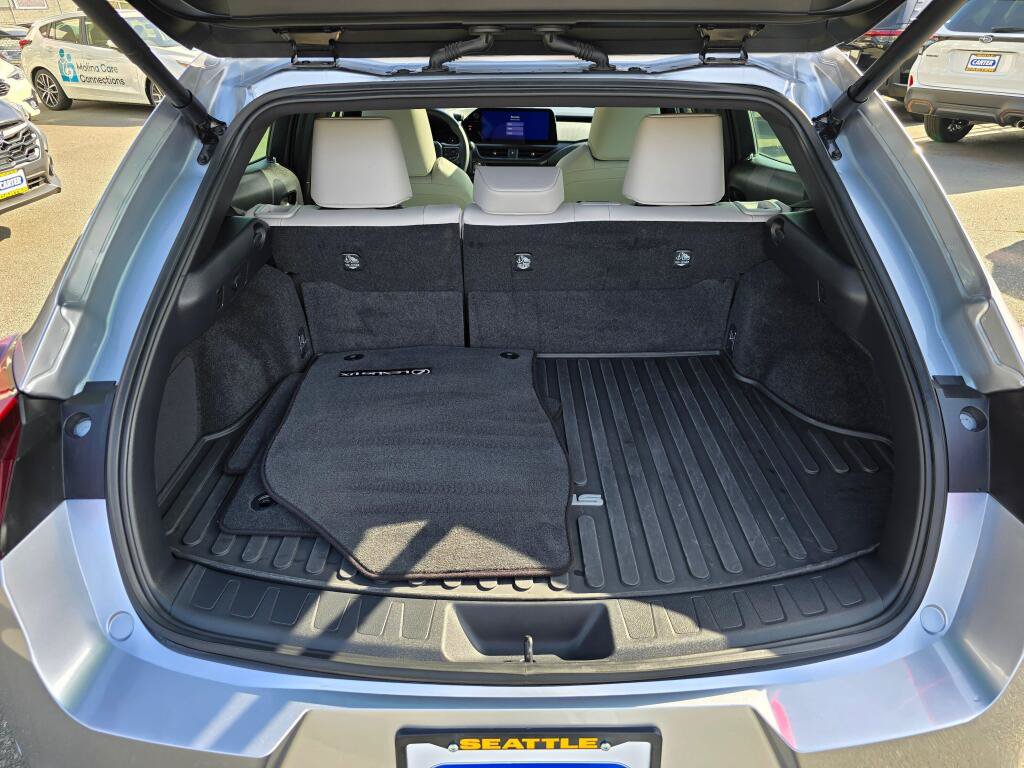 Used 2025 Lexus UX 300h AWD w/ Accessory Package (Z1) image 16