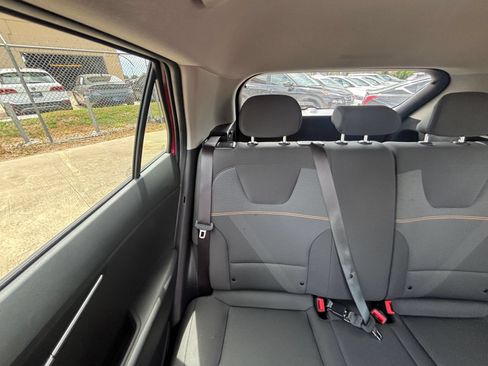 Used 2026 Kia Niro LX FWD image 38