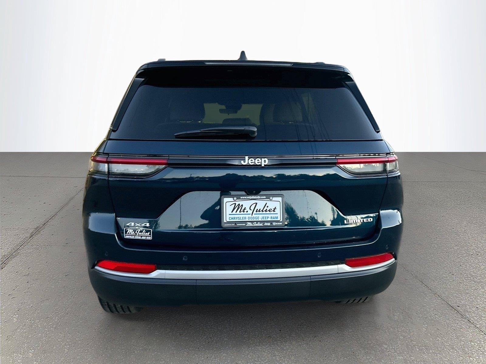 New 2027 Jeep Grand Cherokee Limited AWD/4WD image 5