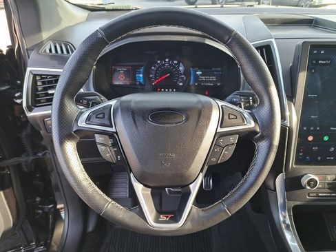 Certified 2022 Ford Edge ST w/ Equipment Group 401A image 26