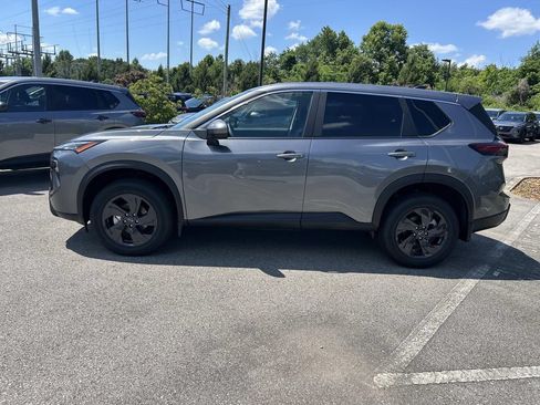 New 2026 Nissan Rogue SV AWD/4WD image 4
