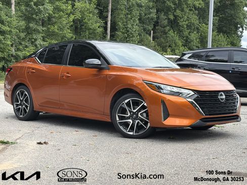 Used 2024 Nissan Sentra SR w/ SR Premium Package FWD image 1