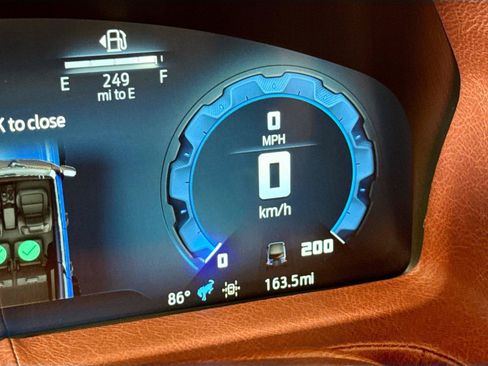 Used 2025 Ford Bronco Badlands AWD/4WD image 21